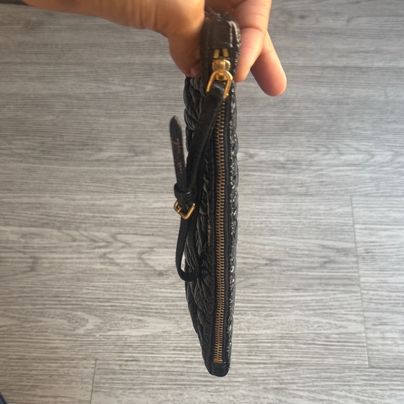 Miu Miu Shiny Black Quilted Wristlet - Picture 4 of 7